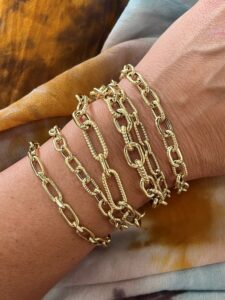 chunky gold link chain bracelets