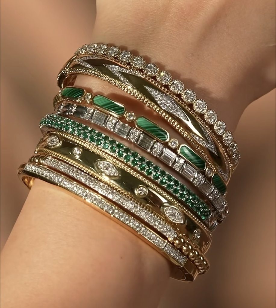 gold green diamond bracelets